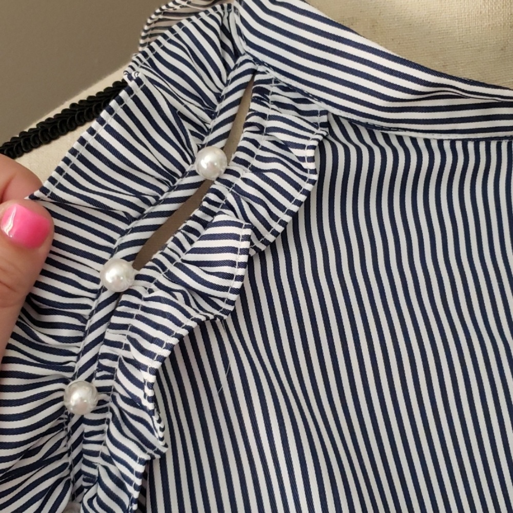 Striped Ruffle Cold Shoulder Blouse - Picture 3 of 8